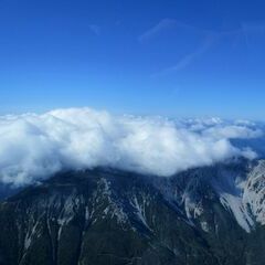 Flugwegposition um 09:20:20: Aufgenommen in der Nähe von Gemeinde Puchberg am Schneeberg, Österreich in 2427 Meter